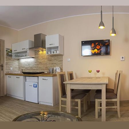 Cozy Apartment With Garden Gdańsk Buitenkant foto