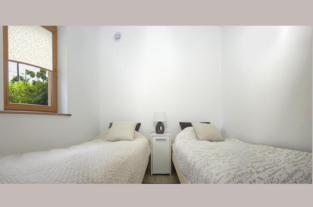 Cozy Apartment With Garden Gdańsk Buitenkant foto